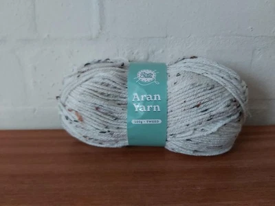 Tweed Aran Cream Knitting Yarn 100g - Image 1 of 3