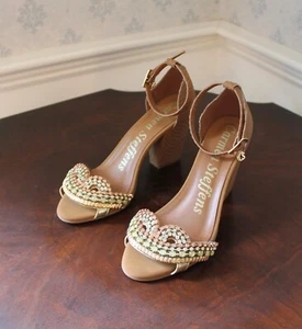 Women's Carmen Steffans Tan Leather Rhinestone Strappy Heeled Shoes Size 37 - Picture 1 of 10
