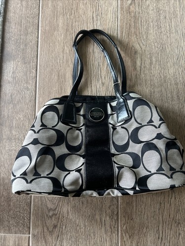 COACH F13533 Borsa a mano nera grigio con chiusura a bacio.