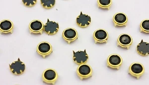 300pz Borchie strass in resina nero base oro*Stud with resin rhinestone - Picture 1 of 1