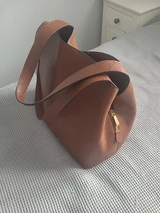 M&S Leather Shoulder Bag Brown - Roomy and solid -great quality and Condition - Picture 1 of 11
