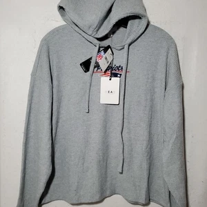 New England Patriots Hoodie Womens 2XL Gray NFL Football WEAR By Erin Andrews - Picture 1 of 14