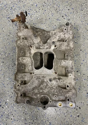 ⭐⭐⭐ OLDSMOBILE OLDS 400 425 455 EDELBROCK PERFORMER 2151 DUAL INTAKE MANIFOLD Foto 1 de 2