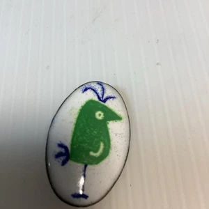 Vintage Pin,Copper With Green Bird On One Foot. RARE 1&1/4 By 0.5 In.wide Ag10 - Picture 1 of 7
