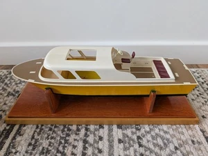 Kit de barco modelo Graupner Kitty I 1 de colección *Repuestos reparaciones* Construido profesionalmente - Imagen 1 de 13