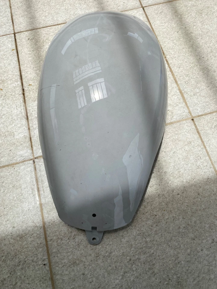 Harley-Davidson V-Rod / Night Rod подлинный топливный бак - оригинальный бензобак Harley - Изображение 1 из 3