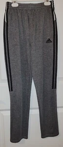 Adidas Boys Joggers Pants Size XL (18/20) - Picture 1 of 2