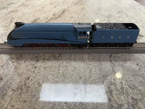Hornby OO LNER Class A4 "Pochard" 4499 DCC Ready - Picture 1 of 9