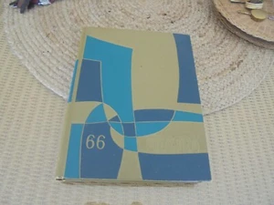 1966 LSU LOUISIANA STATE UNIV GUMBO YEARBOOK - Picture 1 of 7