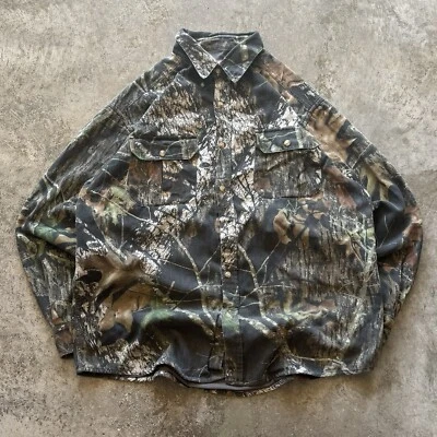 Realtree Vintage Camo Hunting Flannel Button Up Mens XL Camouflage Hunting USA - Image 1 of 4