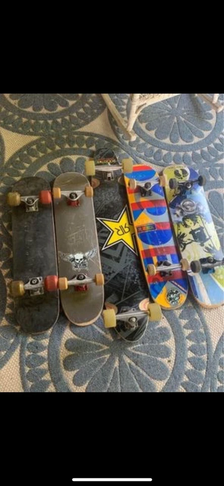 Patinetas Alien Workshop Rockstar Independent Bones Rodamientos Rojos Foto 1 de 1