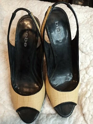 Tacones para mujer Bebe lindos color crema talla 8 Foto 1 de 4