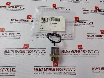 Telemecanique XS1 M30AB120SB4 Proximity Sensor - Image 1 of 4