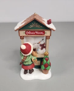 Hallmark 2014 Navidad Ventana Recuerdo Ornamento Nina's Nook - Imagen 1 de 5