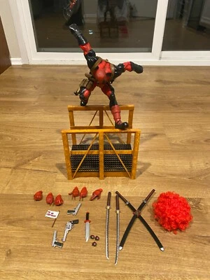 Kotobukiya Super Deadpool Statue with Accessories NO Box - Image 1 of 4