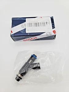 Inyector de combustible Bosch 12580426 -51W 060CKD 758 para Chevrolet Express GMC Yukon - Imagen 1 de 2
