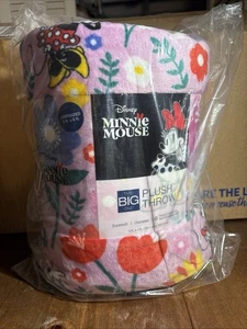 Minnie Mouse & Daisy Blumen weiche Decke 5' x 6 ft - The Big One - neu - Bild 1 von 7