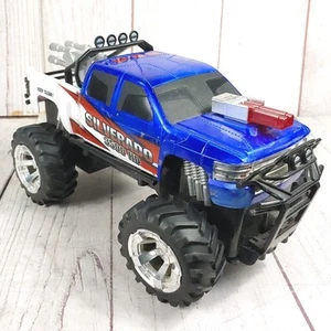 Descatalogado - Camión máquina de batalla Jada RC Silverado 3500 HD - PROBADO FUNCIONANDO - Imagen 1 de 14