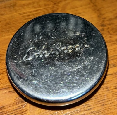 Respirador de cubierta de válvula de aluminio Edelbrock Billet Foto 1 de 4