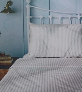 Cabbage & Roses London Queen Sheet Set 100% Cotton Pinstripe Linen, New - Picture 1 of 3
