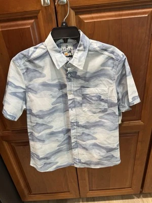 Split Men’s Button Down Casual Shirt Size Medium NWT - Image 1 of 4