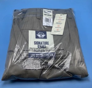 NOS Dockers Signature Khaki 42x34 Cotone Elasticizzato Vestibilità Classica Flex Camicia Gripper - Foto 1 di 5
