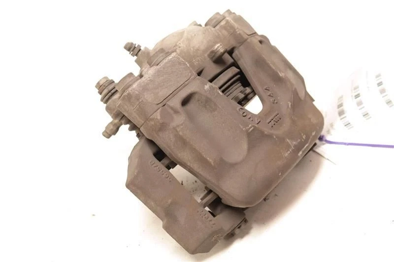 LEFT FRONT CALIPER 2074210081 2012-2016 MERCEDES-BENZ SLK350 - Изображение 1 из 4