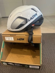 Lazer Vento KC Road Cycling Helmet - KineticCore - Matte White - Picture 1 of 2