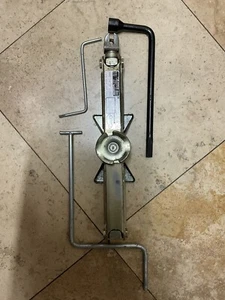 1980-1981-1982-1983-1984-1985 Honda Prelude Civic Tire Jack and Tools OEM - Picture 1 of 6