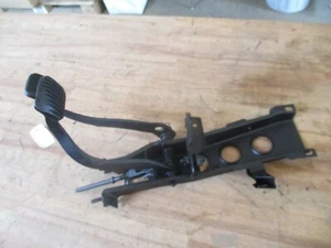 Opel Rekord P1 P2 Bremspedal Kupplungspedal Pedalerie Set mit Halterahmen - Picture 1 of 11