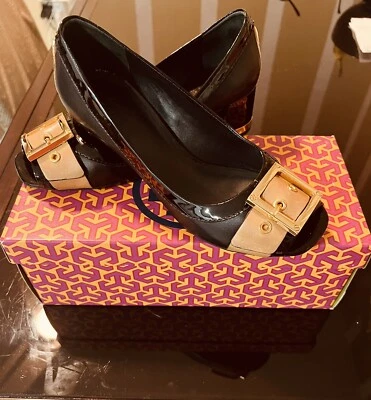 Nuevos zapatos Tory Burch para mujer negros/bronceados frescos talla 7 hechos en Brasil MRS $325 Foto 1 de 4
