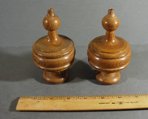 2 MATCHING VINTAGE SALVAGED WOOD FURNITURE, CLOCK, MANTEL, FINIALS, 5" TALL Cover
