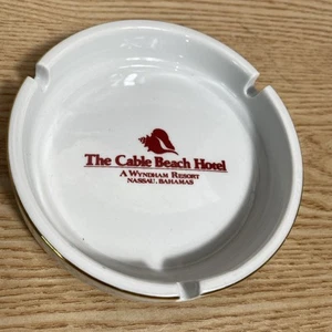 Vintage Advertising Ashtray Cable Beach Hotel Nassau Bahamas - Picture 1 of 4