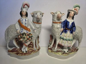  Englische antike STAFFORDSHIRE KERAMIK FIGUR HIGHLAND FRAU MANN SCHAF LAMM - Bild 1 von 17