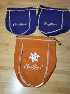 LOT OF 3- ORANGE SNOWFLAKE & PURPLE 750ML CROWN ROYAL DRAWSTRING BAGS. - Foto 1 di 10