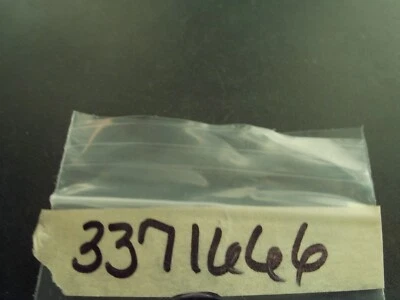 AGCO- CYL. LAVADORA DE CABEZA PK CANTIDAD 3 - 3371666 BX10ARL Foto 1 de 3