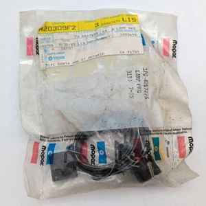 1981-1989 Plymouth Dodge Chrysler Trunk Lamp Package 4267275 / NOS Mopar - Picture 1 of 7