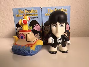 The Beatles Titans Vinyl Figures Yellow Submarine & Paul McCartney Boxes - Picture 1 of 5