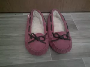 Girls Youth Size 1M Moccasins Leather Slip On Loafers - Picture 1 of 5