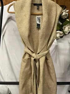 Chaleco de la Casa Blanca Black Market XS Crema Sin Mangas Largo Corbata con Cinturón Nuevo con Etiquetas $130 - Imagen 1 de 8