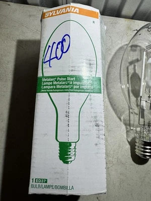 Sylvania METALARC M400/PS/U ED37 400-Watt Mogul Base Pulse Start Metal Halide - Image 1 of 4