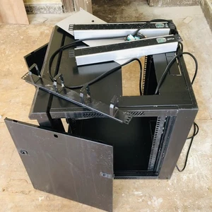 Server Rack Network Cabinet Network Cabinet With Plugs Wires Two PDUs - Zdjęcie 1 z 9