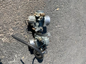 HONDA CB450 Carburetor KEIHIN 14H LEFT AND RIGHT SIDE (pulled from running bike) - Picture 1 of 3