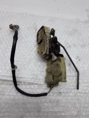 Actuador de cerradura de puerta de pasajero derecho cupé de 2 puertas 1996 Honda Civic Z-28P Foto 1 de 4