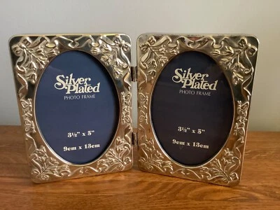 Vintage Double Silver Plated Photo Frame Folding Hinged Holds 3.5” X 5” Pictures - Image 1 of 4