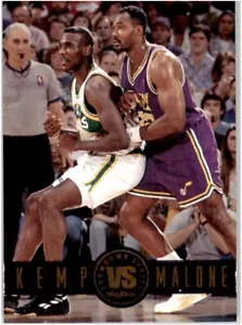 1993-94 SKYBOX PREMIUM #SS7 SHAWN KEMP / KARL MALONE SHOWDOWN SERIES - Picture 1 of 2