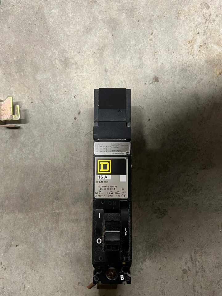 Square D MCCB 16 Amp Single Pole 16A SFA Range I-Line SFA1016B - Image 1 of 1