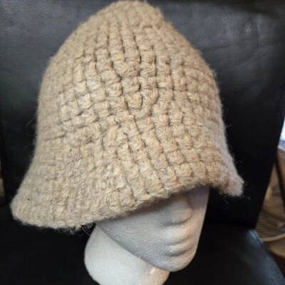 RARE VTG HELEN DAMON  LL Bean 100% Wool Heavy Knit Bucket Hat Camel Beige Y2K - Image 1 of 4