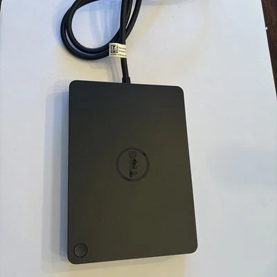 Estación de acoplamiento USB-C DELL WD15 K17A 05FDDV K17A001 HDMI - SIN ADAPTADOR DE CORRIENTE Foto 1 de 2