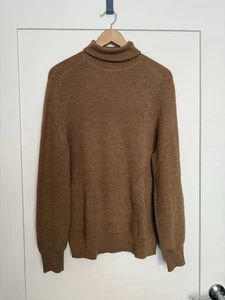 J Crew Destination Sweater Mens Sz M Camel 100% Merino Wool Turtle Neck Soft - Picture 1 of 11